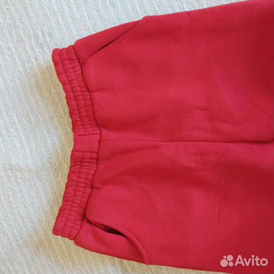 Спортивные штаны женские