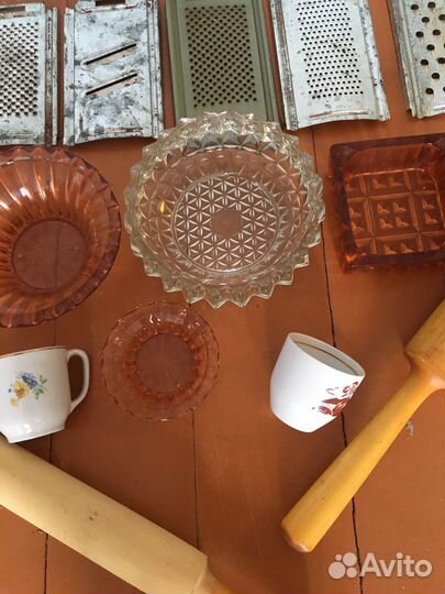 Терка, пепельница, тарелки,скалка, толкушка СССР