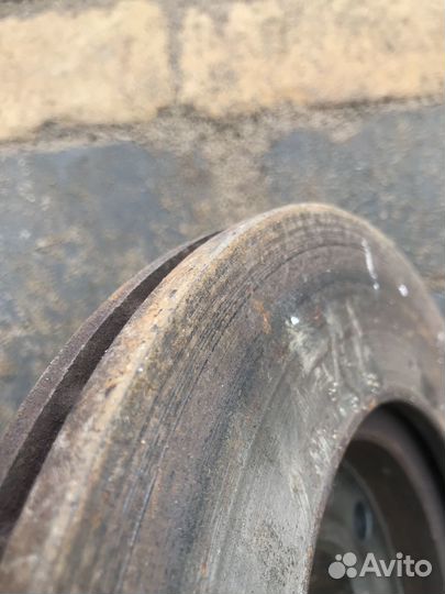 Диск тормозной передний Опель Астра G 5 болтов