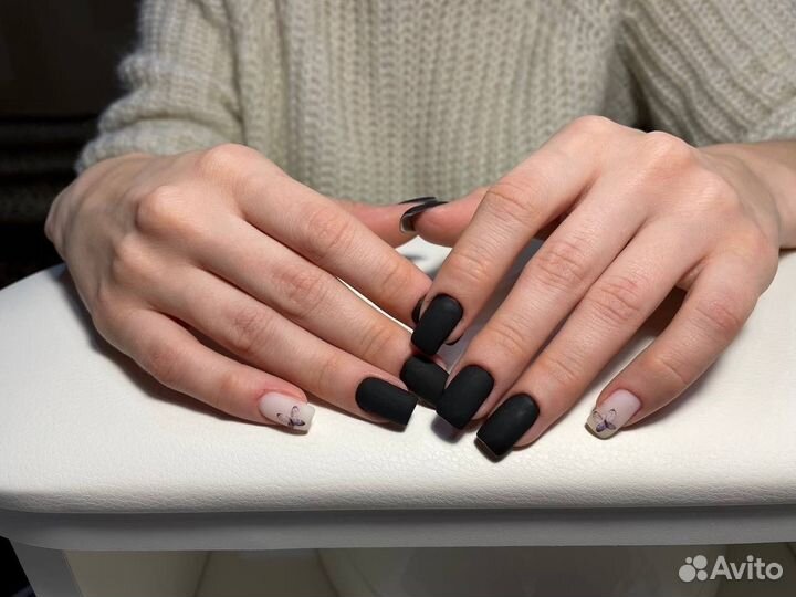 Мастер маникюра