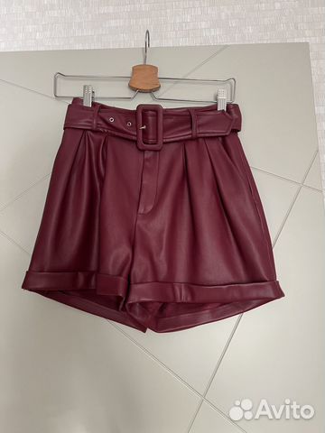 Кожаные шорты