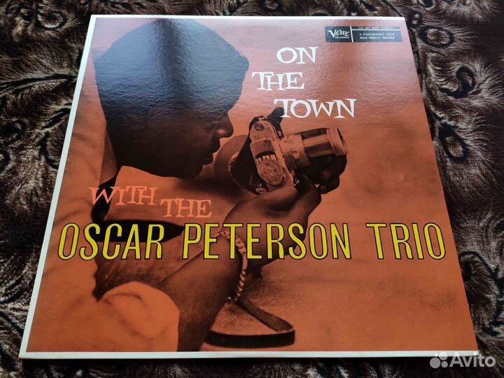 Oscar Peterson Trio – On The Town – Japan 1977 #1