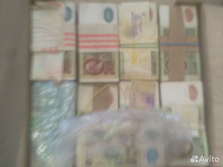 Продаю банкноты СССР номиналом стольник