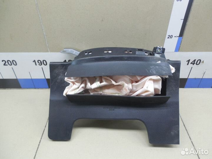 Подушка безопасности нижняя (для колен) RAV 4 2013