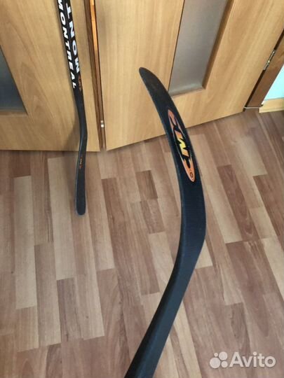 Композитная клюшка Montreal nitro 8500 Sr