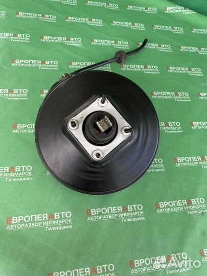 Вакуумный усилитель тормозов Ford Focus II