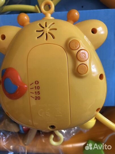 Мобиль детский на кровать