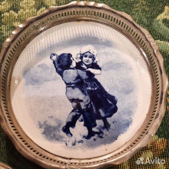 Настенная тарелка. Антикварная