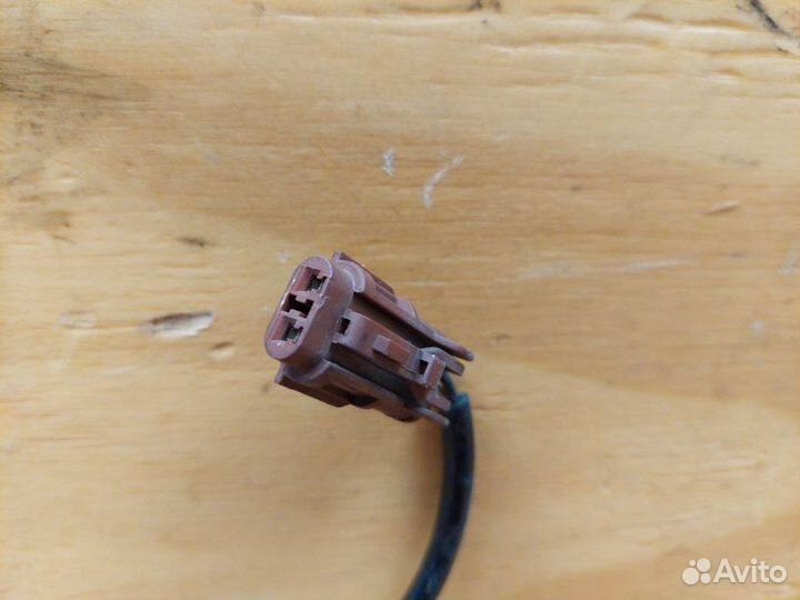 Датчик ABS прав. перед. subaru forester