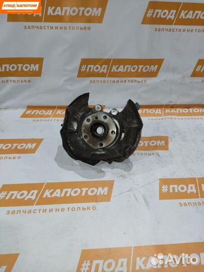 Кулак задний левый BMW 5 F10 2011