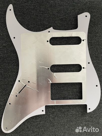 Пикгард на stratocaster hss