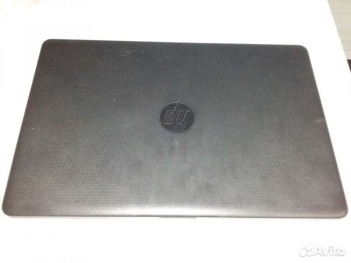 Ноутбук hp с ssd, сумкой, мышкой