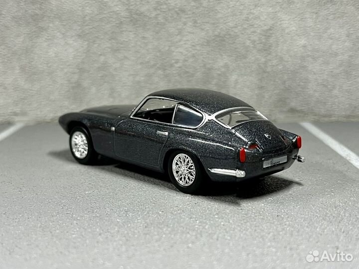 Коллекционная модель Pegaso Z-102 1:43 DeA