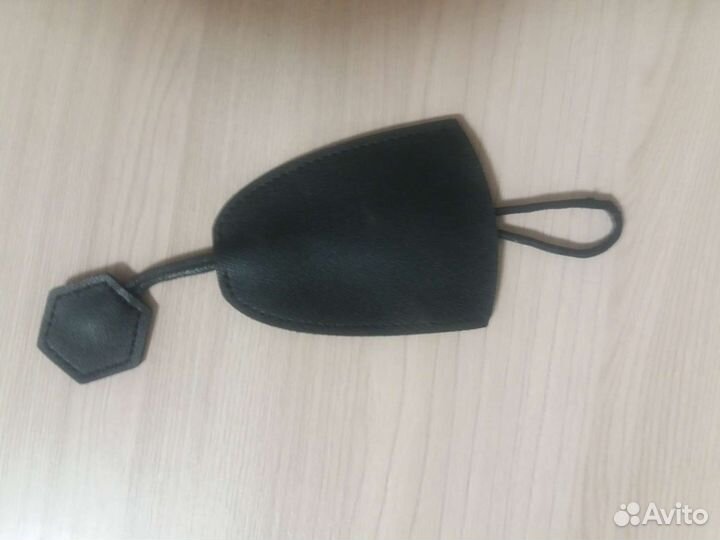 Чехол для ключей