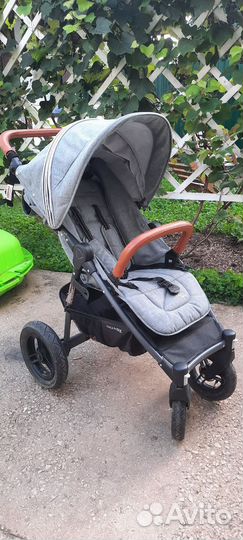 Коляска всесезонная прогулочная Valco Baby Quad X