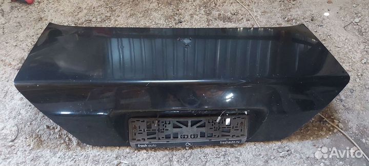 Крышка багажника на Mercedes W140