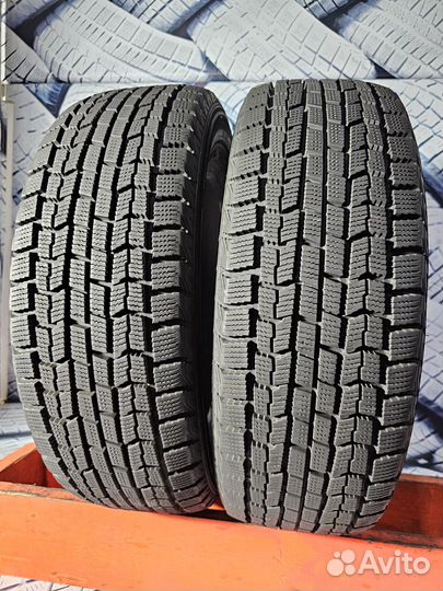 Goodyear Ice Navi Zea 215/60 R17