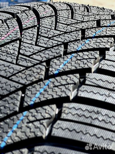 iLink SnowGripper I 215/55 R18 81U