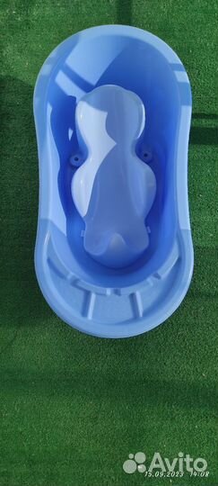 Ванночка для купания с горкой