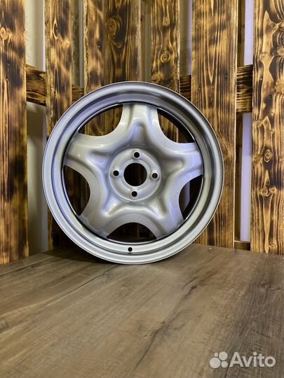 Штампованные диски R16 LADA Vesta