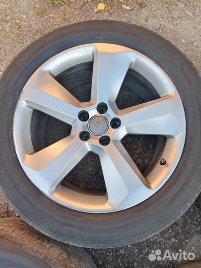 Диски с резиной Audi Q5 r19 8R0601025P