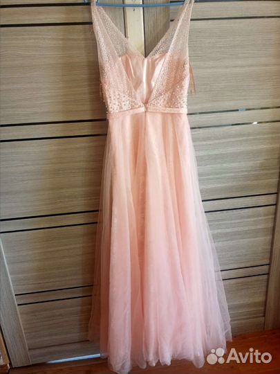Вечернее платье на выпускной
