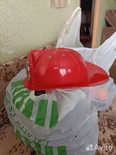 Каска пожарного