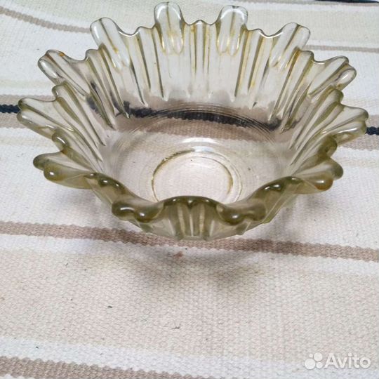 Конфетница,салатник стекло СССР