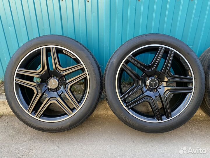 R21 Pirelli P Zero 295/40, PCD 5x112 DIA 66.6