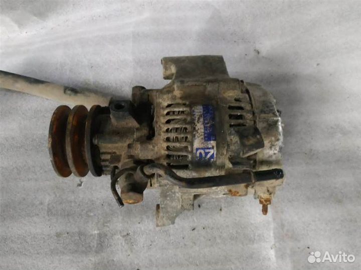 Генератор Toyota Toyoace LY161 5L