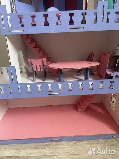 Домик кукольный