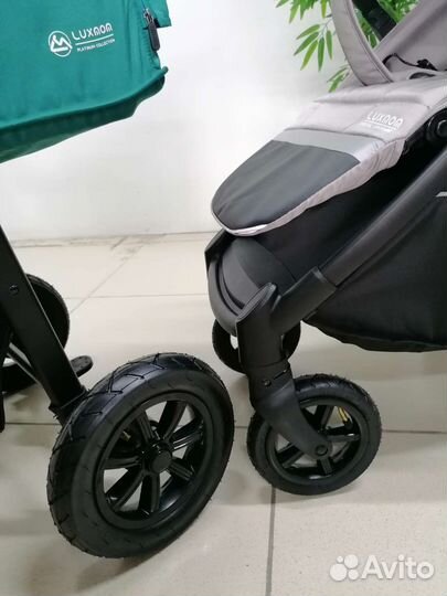 Новая всесезонная коляска Luxmom V1 (в наличии)