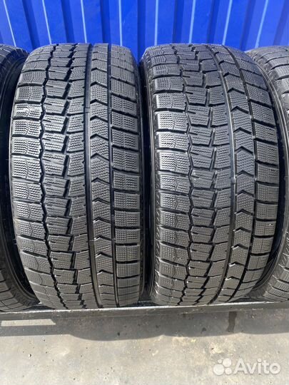 Dunlop Winter Maxx 235/50 R17