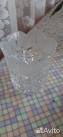 Ваза хрустальная