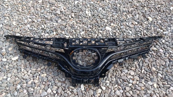 Бампер передний camry 70