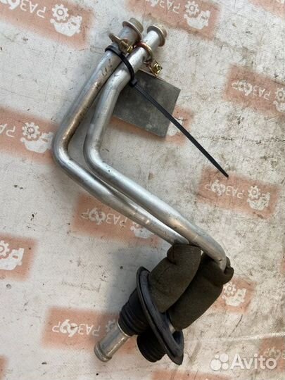 Трубка Audi A6 4B5 AKE 2000