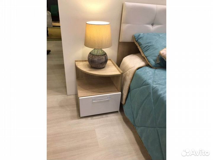 Тумба прикроватная 