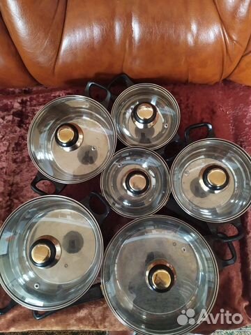 Набор кастрюль