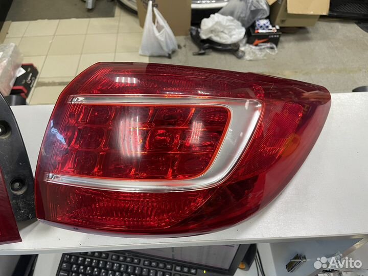 Фонарь правый и левый kia sportage 3