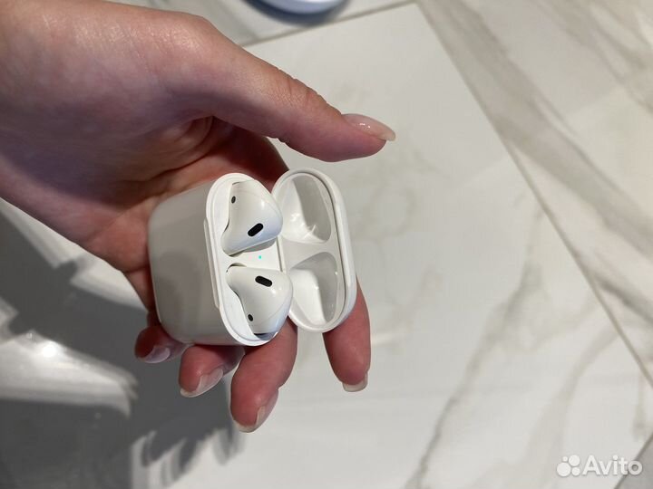 AirPods 1го поколения