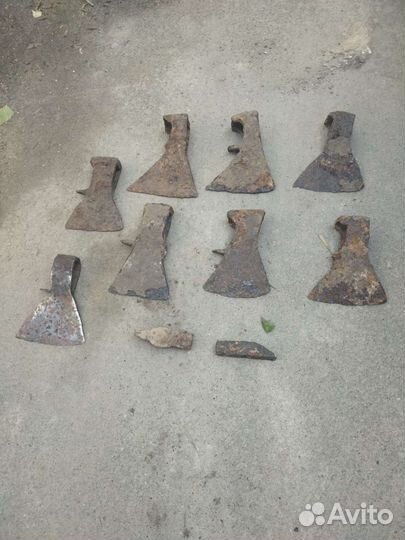 Топоры и колун старинные