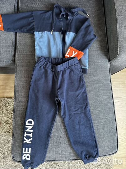 Детский спортивный костюм на мальчика