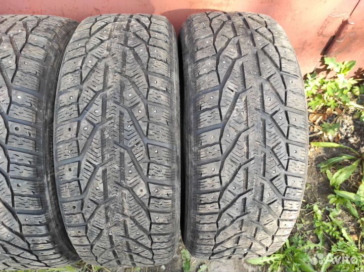 Tigar SUV Ice 225/55 R18