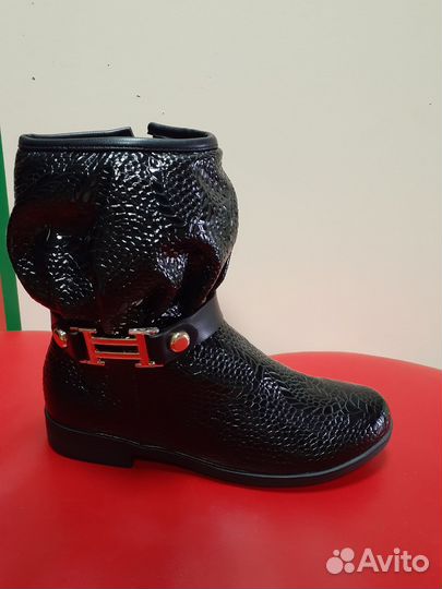Ботинки весна. Новые