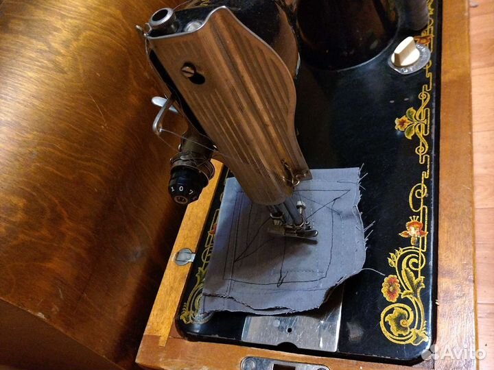 Швейная машина Подольск ручная бу