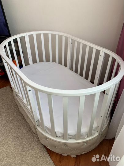 Детская кроватка с маятником трансформер