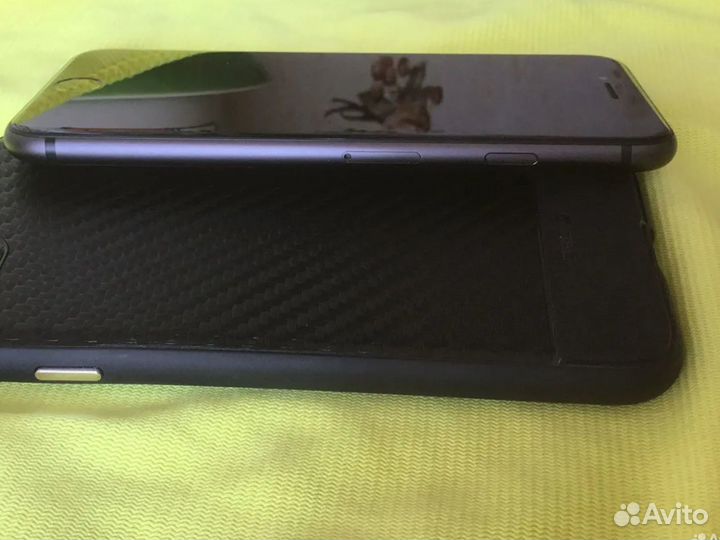 iPhone SE (2020), 128 ГБ