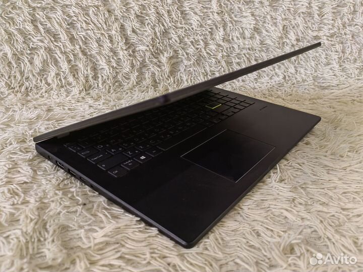 Отличный, компактный Asus для учебы/дома