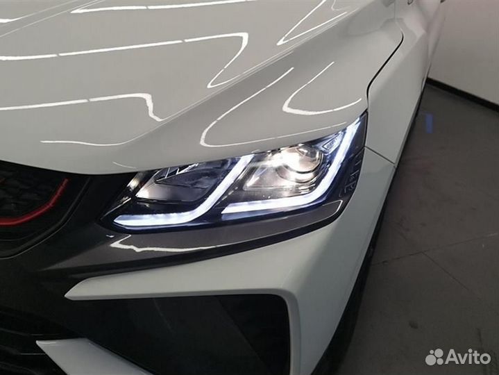 Geely Coolray 1.5 AMT, 2022, 17 000 км