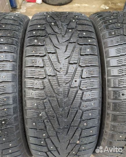 Nokian Tyres Hakkapeliitta 7 285/60 R18 100Z